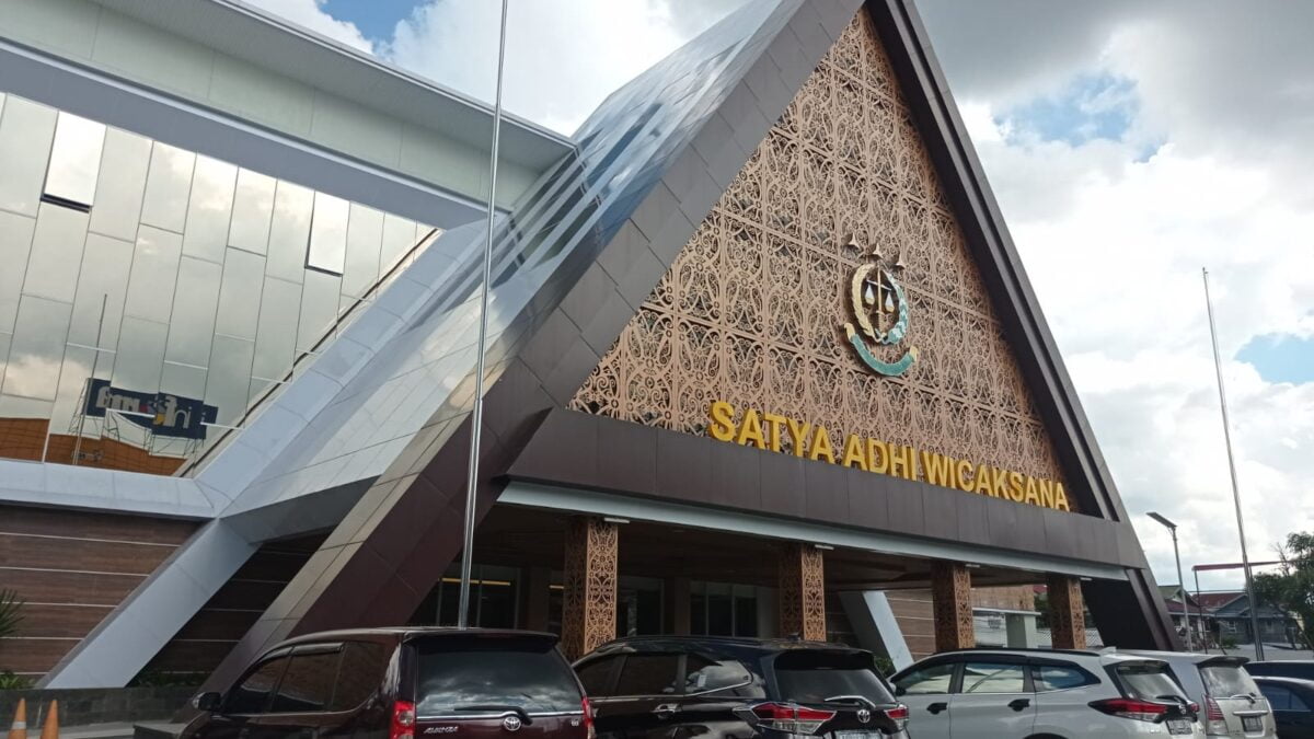 Kejari Samarinda kini tengah menyelidiki dugaan tipikor dana hibah di tubuh KONI Samarinda. (Klausa.co)