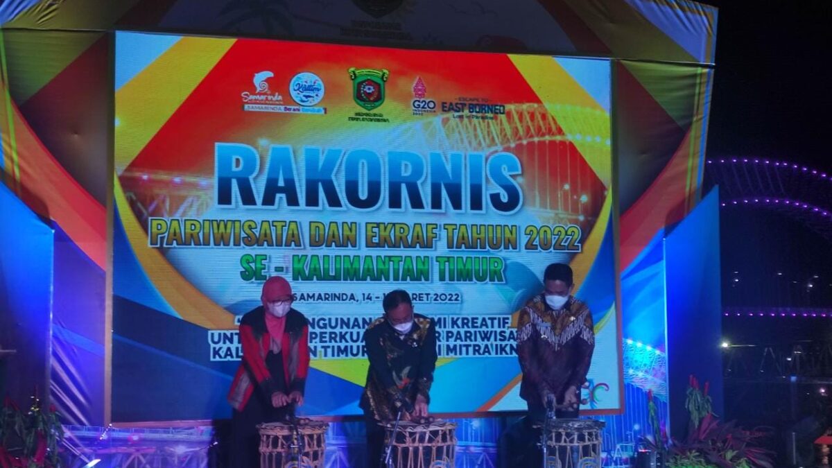 Pembukaan Rakornis Pariwisata dan Ekraf 2022 se-Kalimantan Timur, Senin (14/3/2022)
