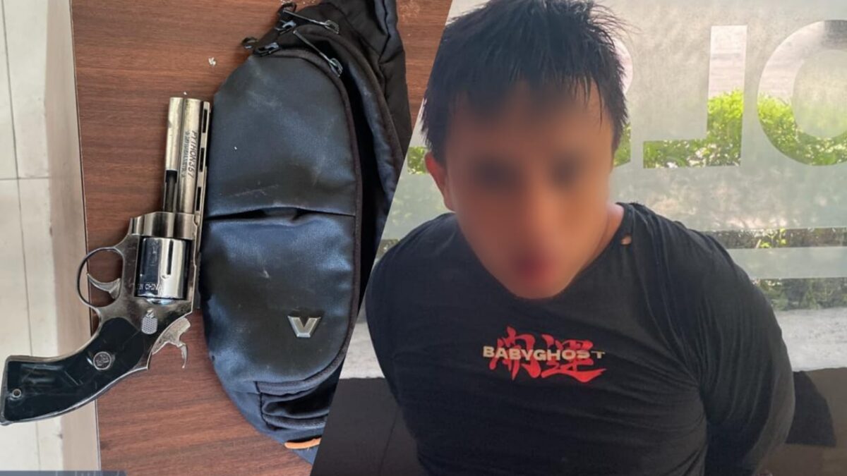 Polisi membeberkan barang bukti korek api berbentuk pistol revolver yang kerap digunakan pelaku saat beraksi menjadi polisi gadungan. (Foto : Polsek Sungai Pinang)