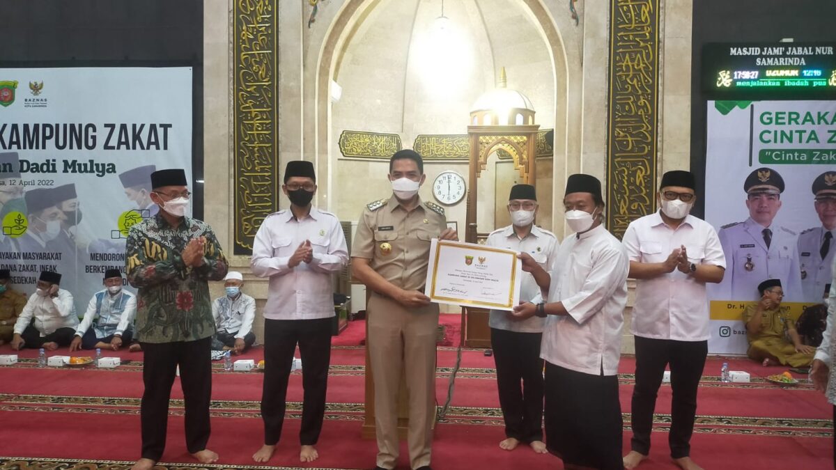 Wali Kota Samarinda Andi Harun resmi menetapkan Kelurahan Dadi Mulya, Kecamatan Samarinda Ulu sebagai salah satu kampung zakat untuk mendukung program Kampung Zakat di bulan suci Ramadan.