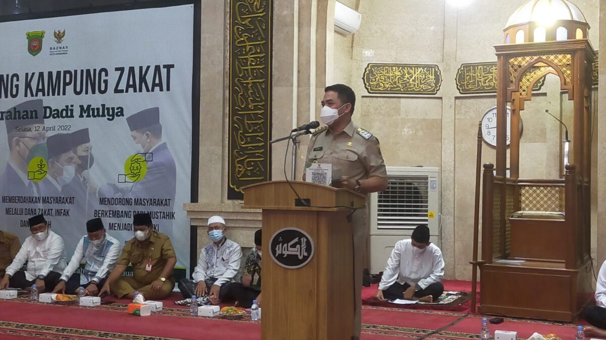 Program Kampung Zakat di Kota Samarinda telah resmi dibuka. Wali Kota Samarinda Andi Harun menginstruksikan agar seluruh Camat se-Kota Samarinda dapat meluncurkan program tersebut di masing-masing kelurahan.