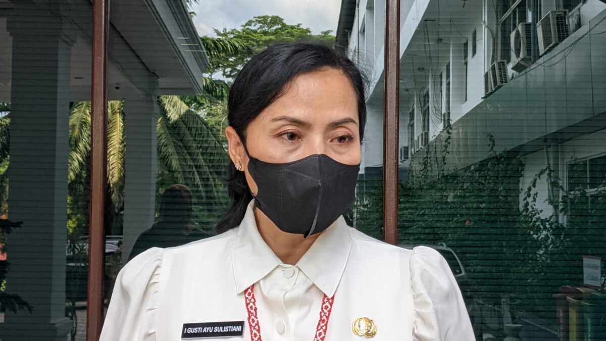 Kepala DPPKB Samarinda I Gusti Ayu Sulistiani. (Foto : Klausa.co)