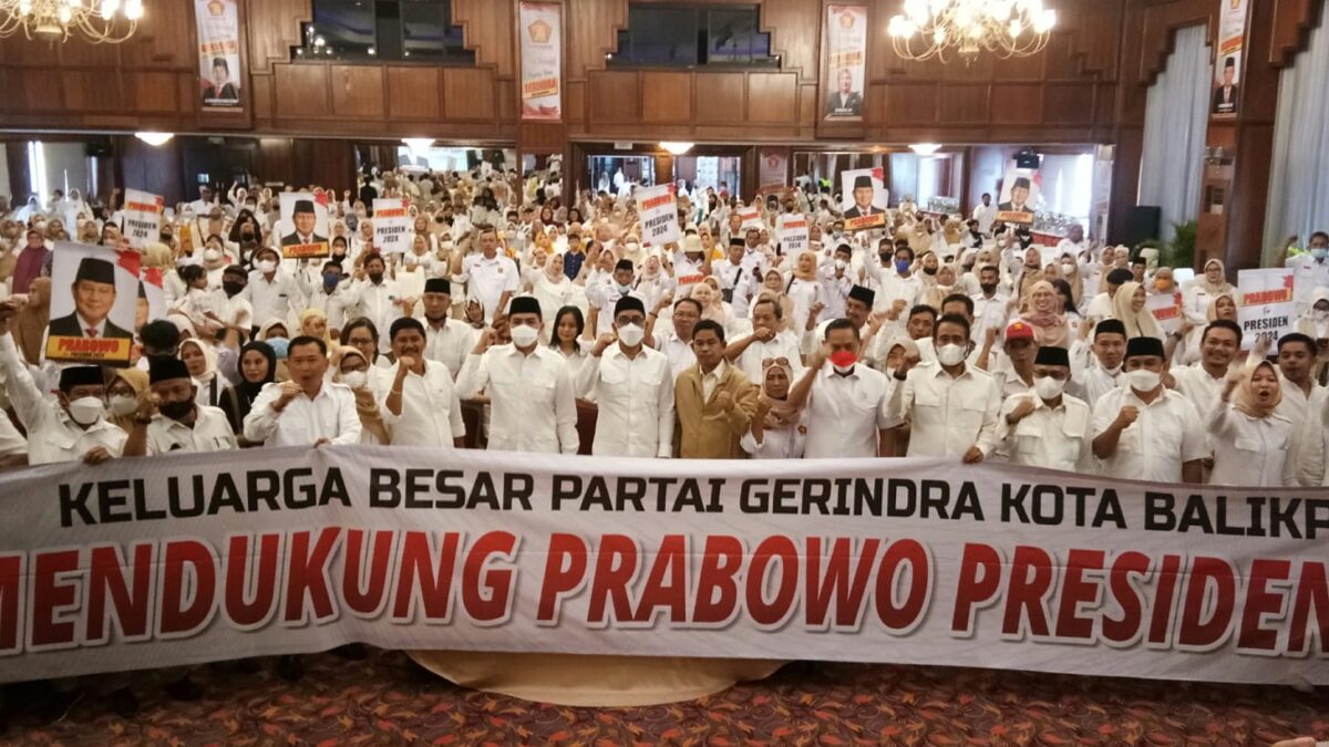 Ribuan kader Partai Gerindra di Kalimantan Timur teriakan dukungannya kepada Prabowo Subianto kembali maju mencalonkan Presiden 2024. (Foto : Istimewa)