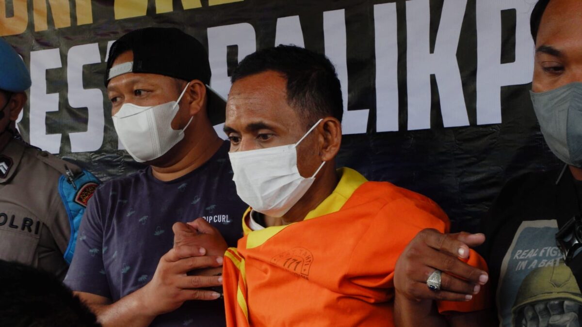 BS pelaku pencurian mobil di Balikpapan Timur ditembak polisi di bagian kaki kirinya karena melawan saat akan ditangkap. (Foto : Humas Polresta Balikpapan)