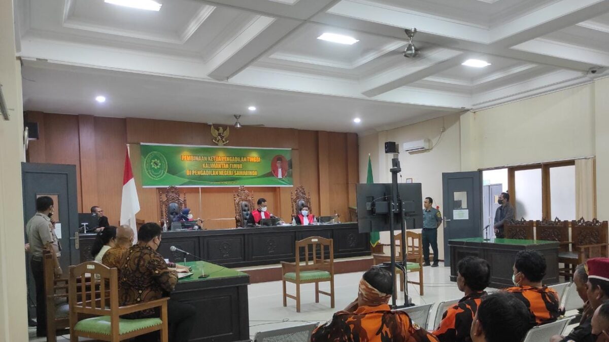 Suasana Sidang Pertama antara CV Berkah Alam Mantar dan Balai Gakkum KLHK di PN Samarinda, Rabu (3/8/2022).