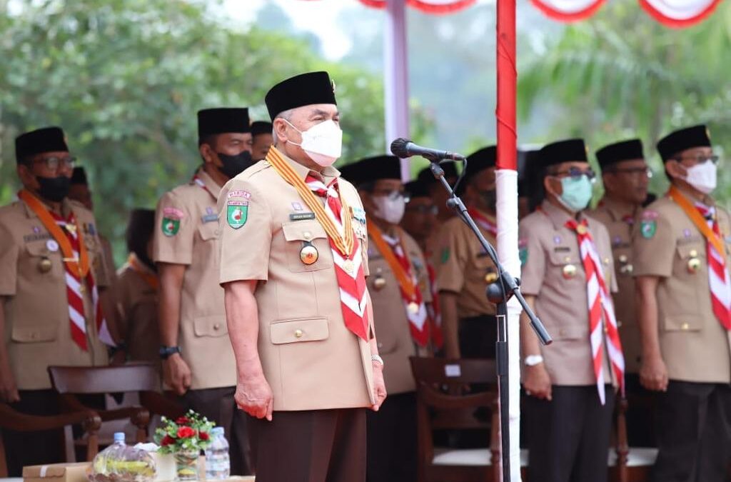 Gubernur Isran Noor (ist)