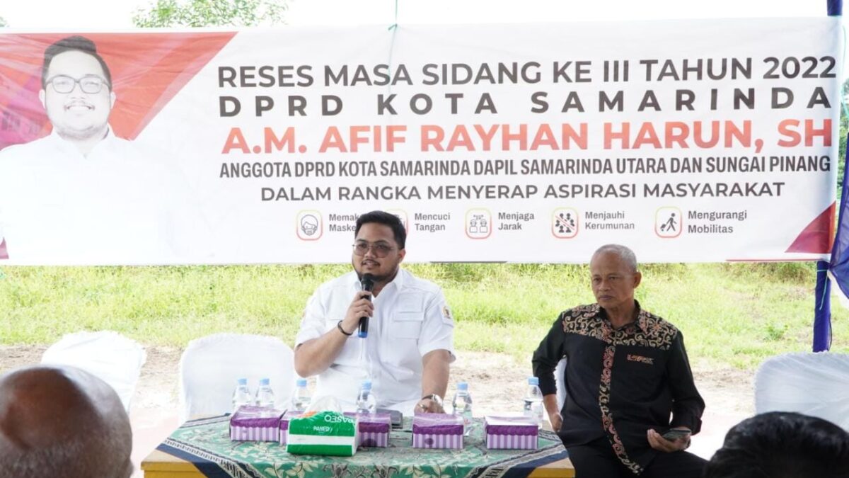 Afif Rayhan Harun saat menggelar reses di Jalan Kebon Agung.