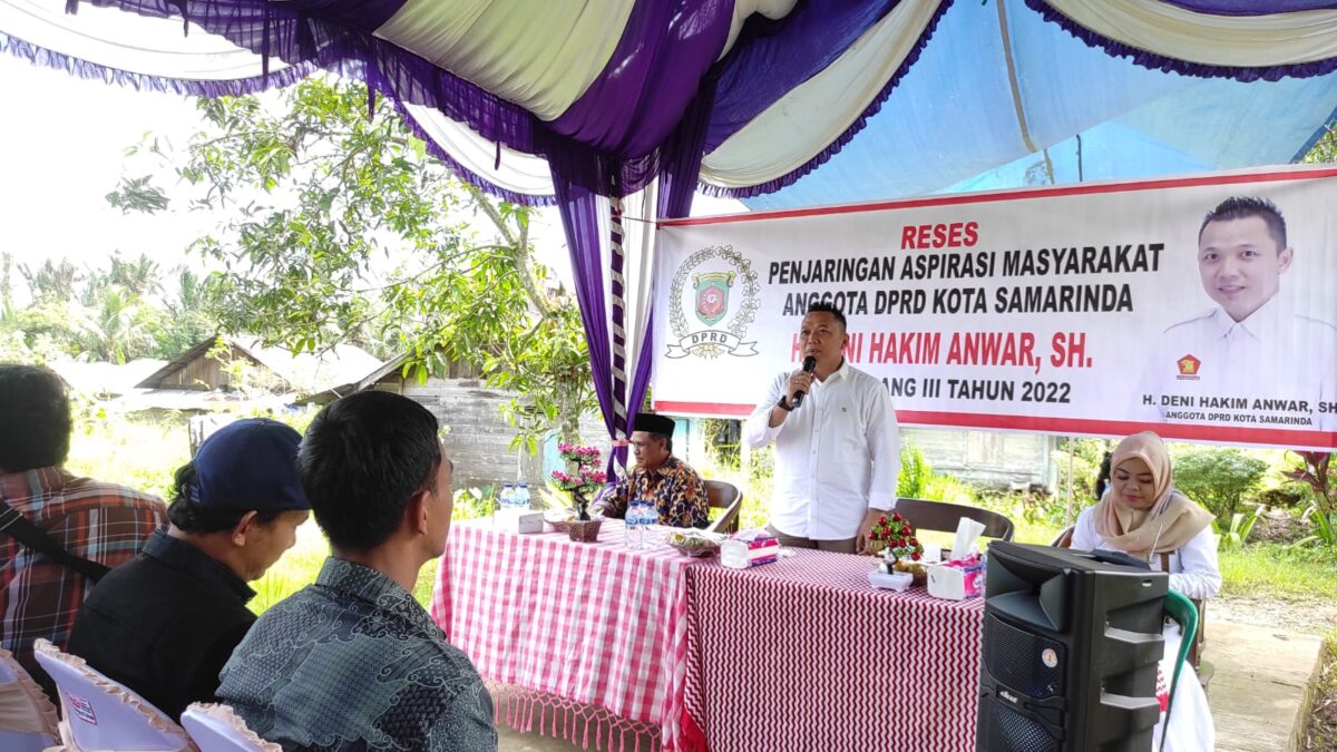 Sekretaris Komisi IV DPRD Kota Samarinda Deni Hakim Anwar saat menggelar reses masa sidang III tahun 2022