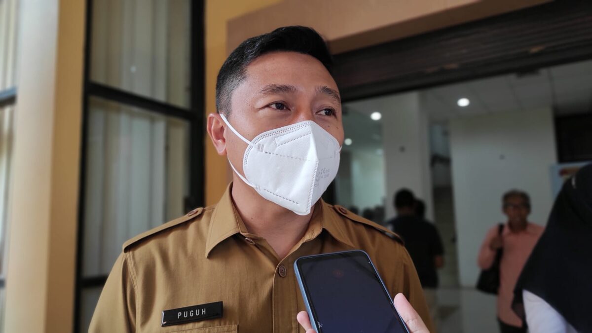 Kepala Dinas Penanaman Modal PTSP Kaltim Puguh Harjanto (APR/Klausa.co)