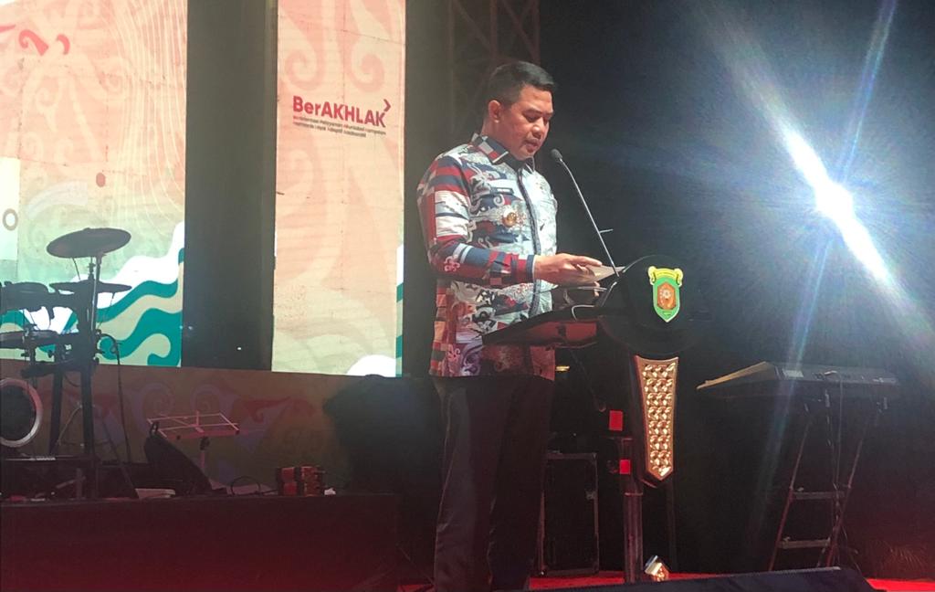 Wali Kota Samarinda, Andi Harun, saat membuka event Festival Mahakam, Selasa (01/11/2022)