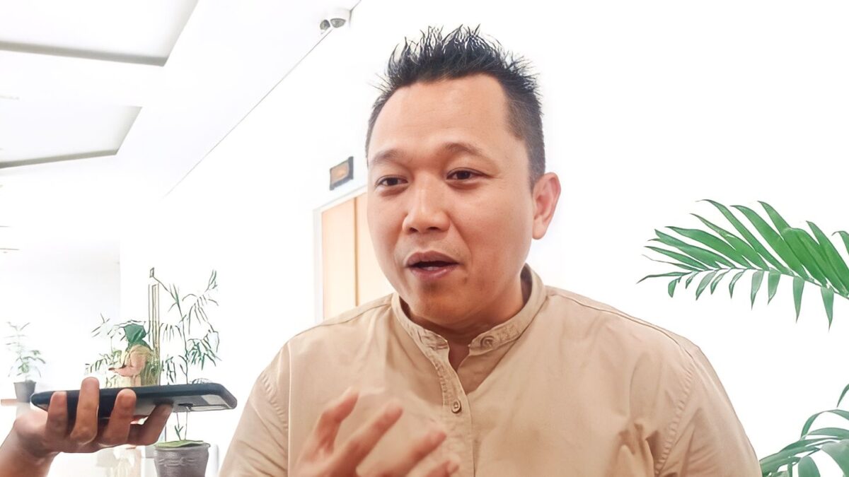 Sekretaris Komisi IV DPRD Kota Samarinda, Deni Hakim Anwar saat diwawancara.