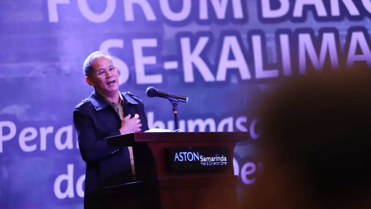 Staf Ahli Bidang Birokrasi dan Keuangan Daerah Diddy Rusdiansyah Anan Dani (Diskominfo Kaltim)