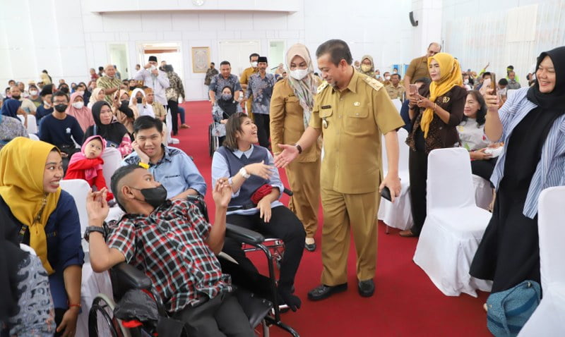 Wakil Gubernur Hadi Mulyadi saat menyapa Penyandang Disabilitas di Pendopo Odah Etam, Kompleks Gubernur Kaltim, jalan Gajah Mada, Kota Samarinda.