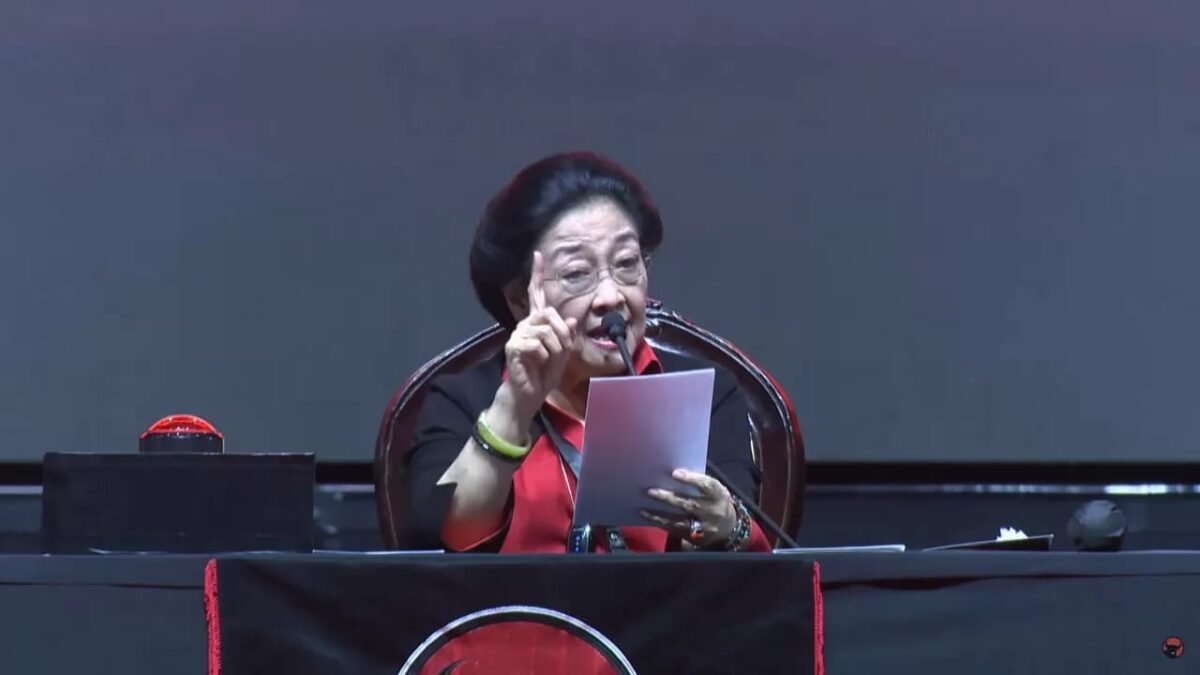 Ketua Umum PDI Perjuangan, Megawati Soekarnoputri saat memberikan arahan kepada para kader dalam HUT partainya yang ke-50. (Foto : Istimewa)