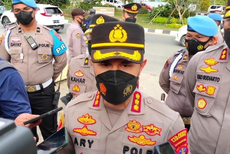 Kombes Pol Ary Fadli saat diwawancara awak media (Foto : Istimewa)