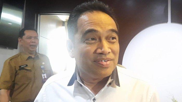 Kepala BPKAD Kaltim, Fahmi Prima Laksana ketika diwawancarai awak media (Foto: Istimewa)
