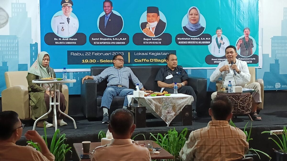 Wali Kota Samarinda Andi Harun saat menghadiri diskusi pembahasan pengesahan Raperda RTRW yang menuai polemik pengesahan. (foto: Istimewa)