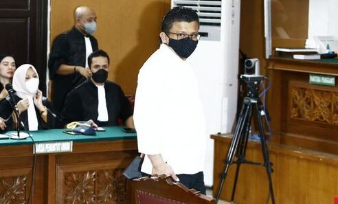Terdakwa Ferdy Sambo saat menjalani sidang (Foto: Google)