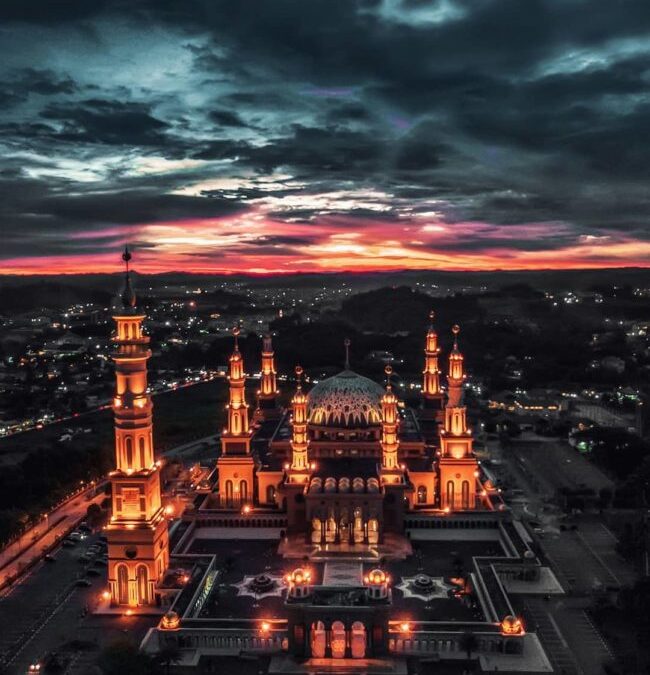 Islamic Center Samarinda Kalimantan Timur. (Foto : Akun Instagram @symsdn)
