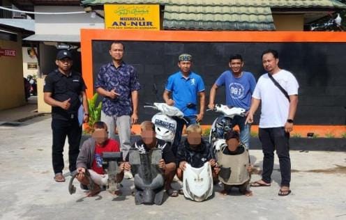 Keempat pelaku saat diamankan tim anti bandit Sungai Kunjang (Foto: Istimewa)