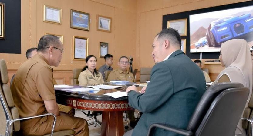 Wakil Wali Kota Samarinda, Rusmadi Wongso saat menemui Ikatan Dokter Indonesia (Foto: Diskominfo Samarinda)