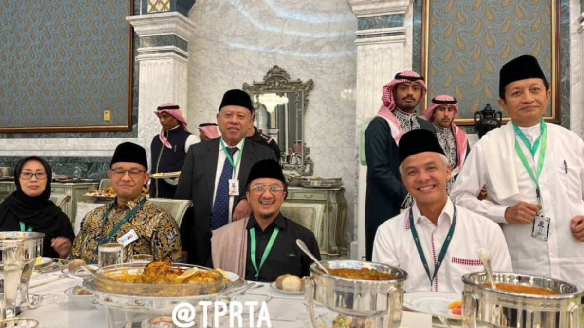 Anies Baswedan, Yusuf Mansur, dan Ganjar Pranowo saat menerima undangan makan siang oleh Raja Salman bin Abdulaziz al-Saud (Foto: Instagram @yusufmansurnew)
