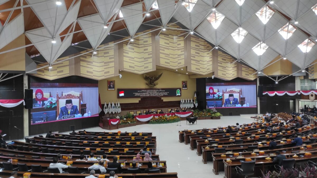 Suasana Rapat Paripurna ke-26 DPRD Provinsi Kaltim (Foto: Apr/Klausa)