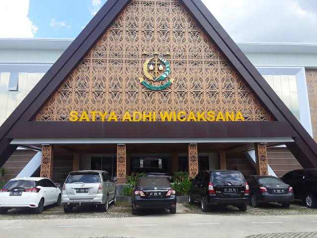 Gedung Satya Adhi Wicaksana Kejaksaan Negeri Samarinda jalan M Yamin (Foto: Google)