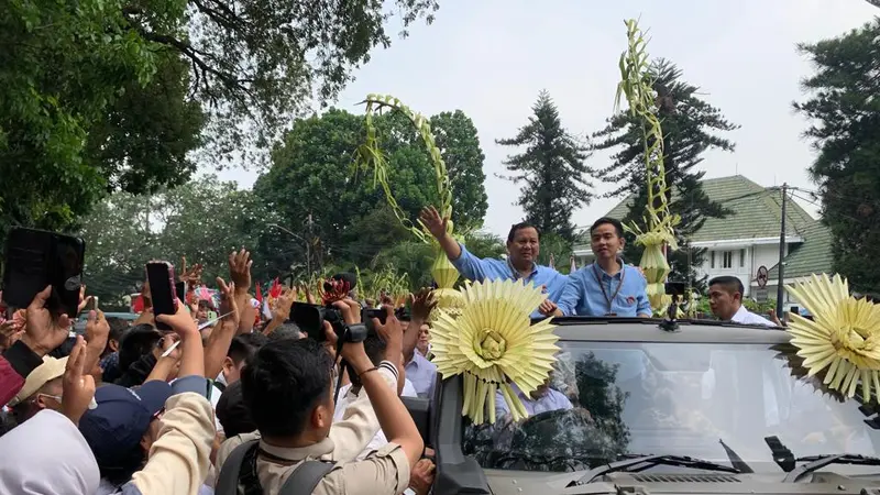 Prabowo-Gibran menuju kantor KPU guna menyerahkan berkas pendaftaran capres-cawapres 2024 (Foto: istimewa)