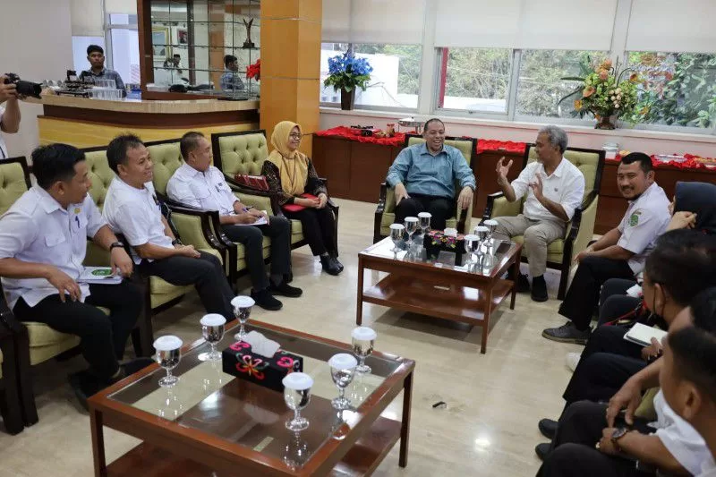 Kunjungan kerja (kunker) BRIN disambut oleh Kepala BRIDA Kukar Maman Setiawan (Foto: Istimewa)