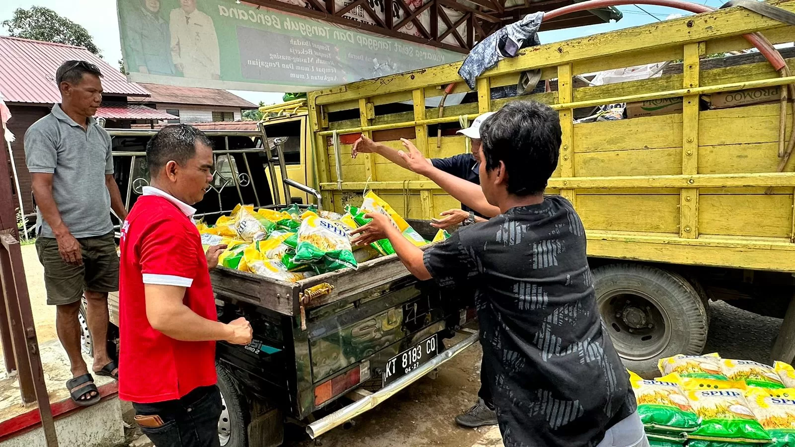 Disperindag Kukar menggelar operasi pasar murah di 20 Kecamatan di Kabupaten Kutai Kartanegara (Foto: Istimewa)