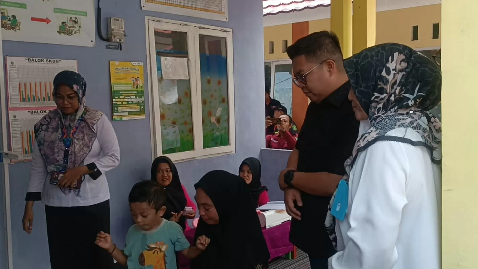 Kunjungan kerja Wakil Bupati Kukar, Rendi Solihin ke kecamatan Samboja (Foto: Istimewa)