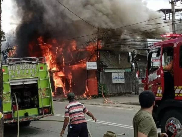 Kebakaran pom mini di area Sempaja (Foto: Istimewa)