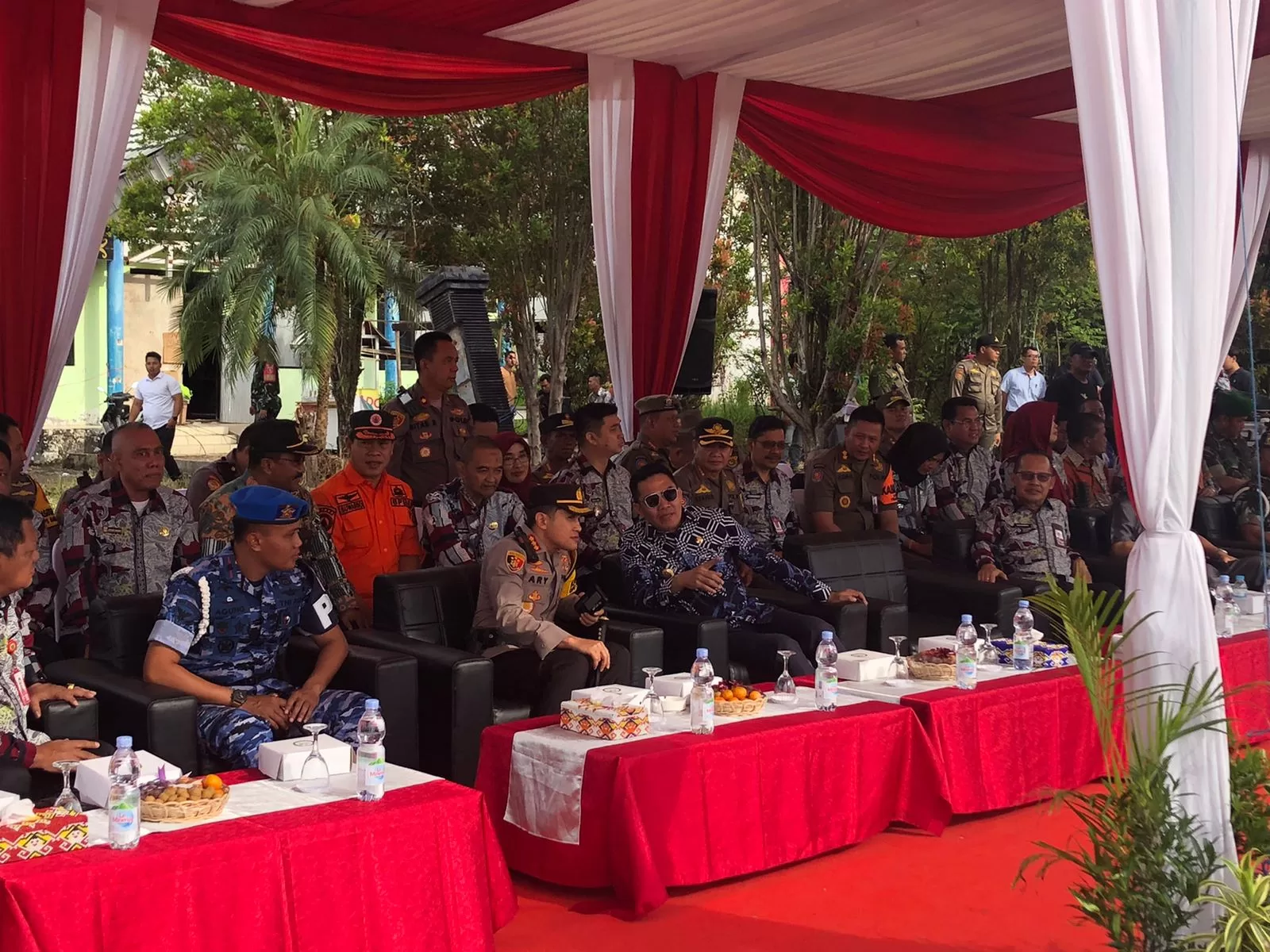 Suasana penyerahan PAM TPS kepada BKO Polri dan TNI (Foto: Yah/Klausa)