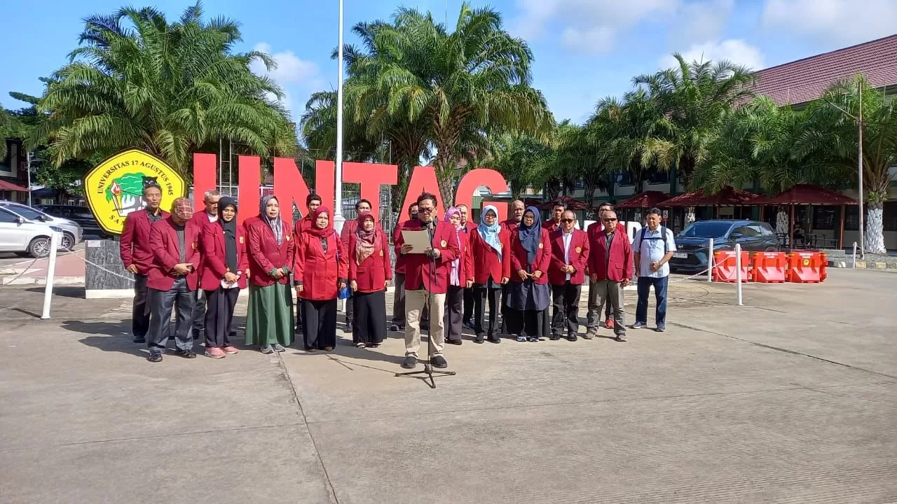 Untag Samarinda mendeklarasikan penolakan politik dinasti (Foto: Yah/Klausa)
