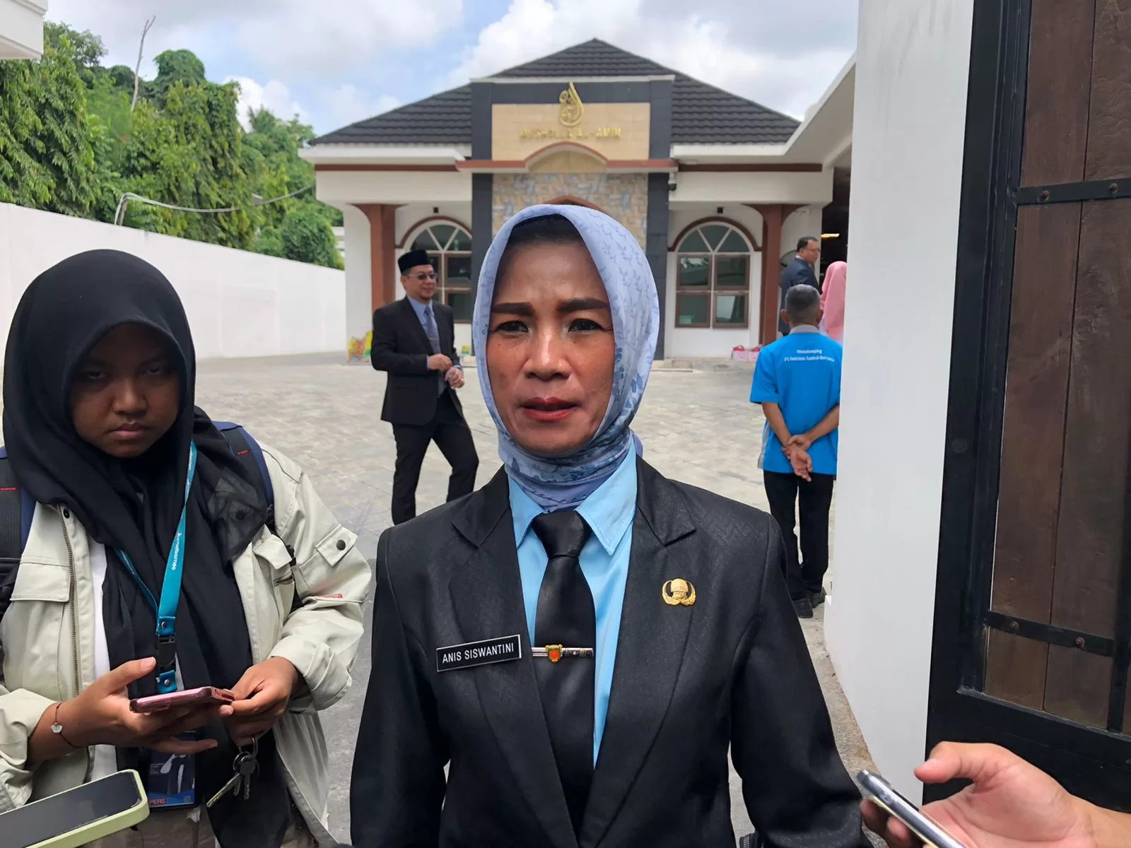 Kepala Satuan Polisi Pamong Praja (Satpol PP), Anis Siswantini (Foto: Yah/Klausa)