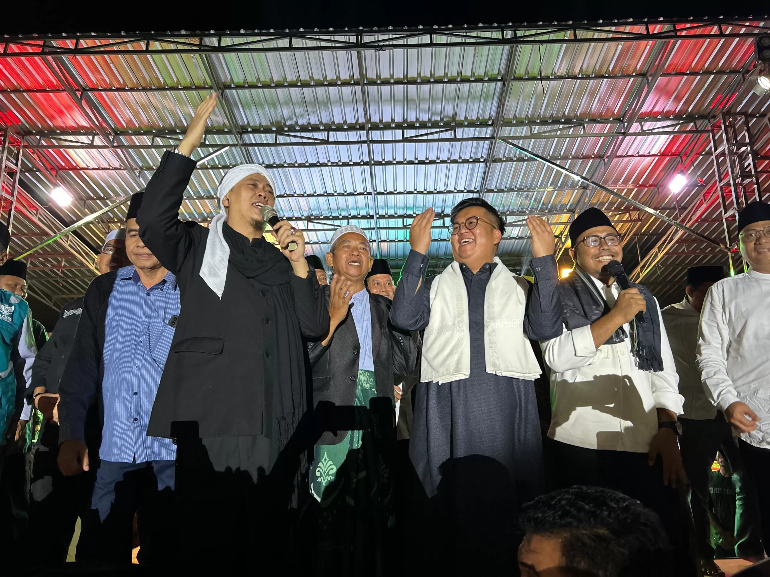 Wakil Bupati Kukar, Rendi Solihin saat Safari Ramadan di Muara Jawa (Foto: Istimewa)