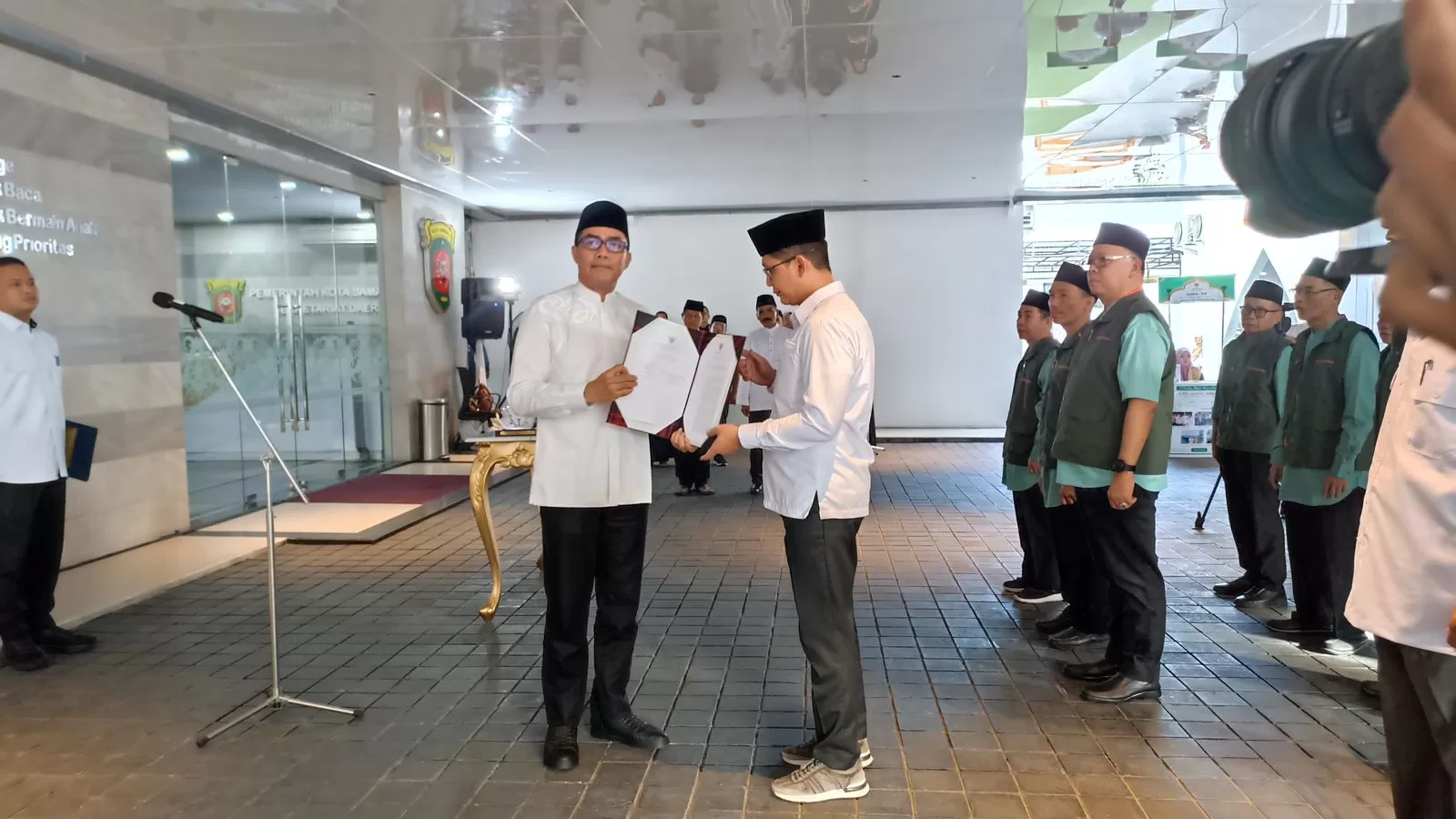 Wali Kota Samaridna, Andi Harun Resmi Lantik Pengurus Baznas dan BWI Kota Samarinda (Foto: Yah/Klausa)