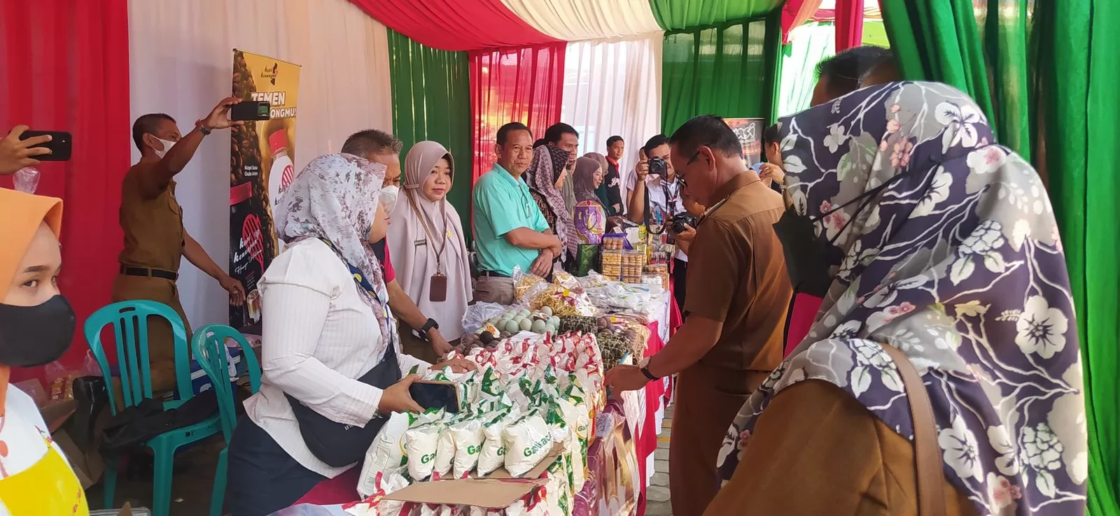 Pasar Tani dan Bazar Pangan oleh Dinas Ketapang Tani Samarinda (Foto: Yah/Klausa)