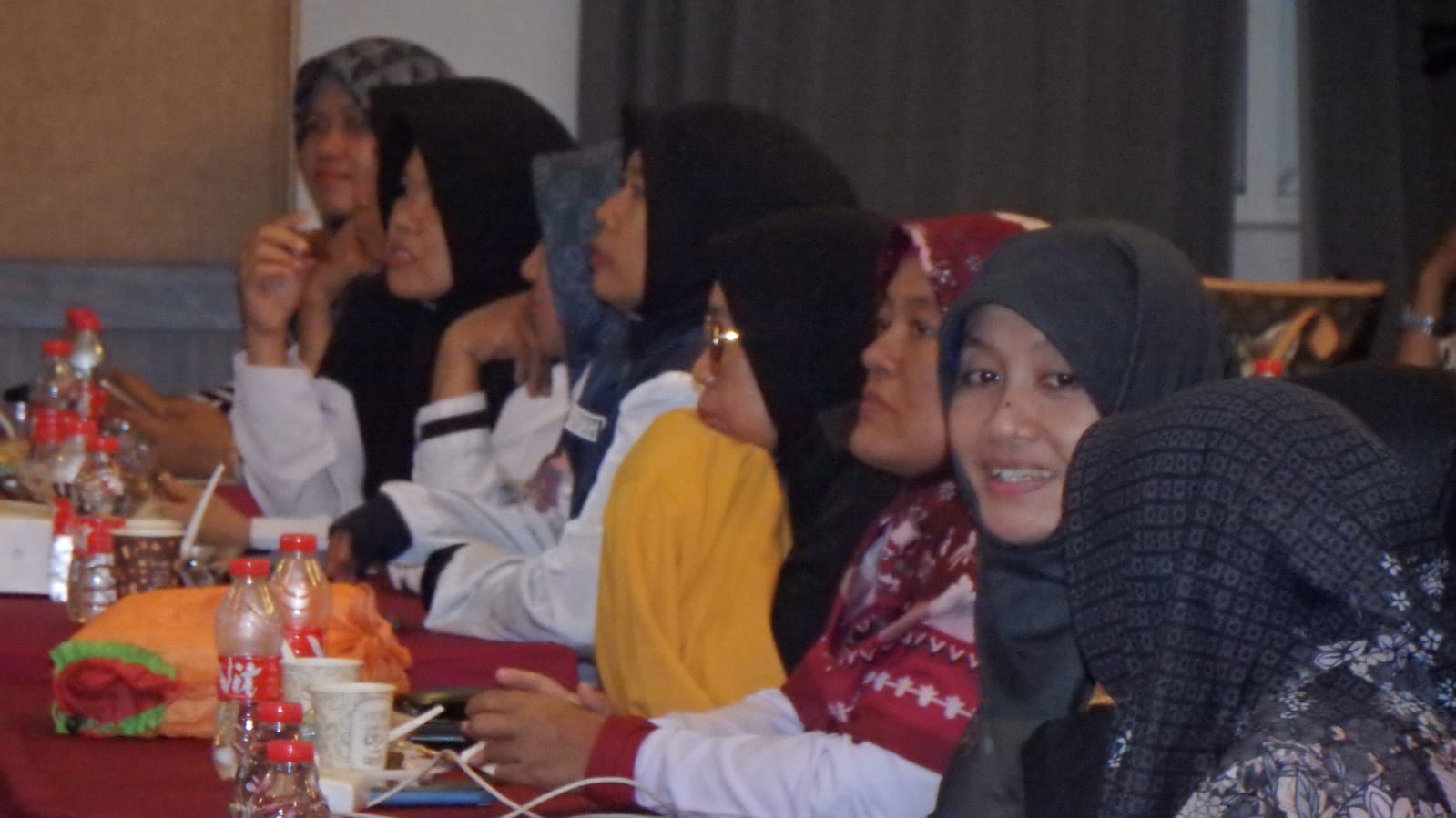 Suasana kegiatan peningkatan kompetensi guru melalui Musyawarah Guru Mata Pelajaran (MGMP) materi Ilmu Pengetahuan Alam (IPA) untuk guru tingkat Sekolah Menengah Pertama (SMP) se-Kukar. Kamis (9/5/2024) Hotel Fatma Tenggarong.