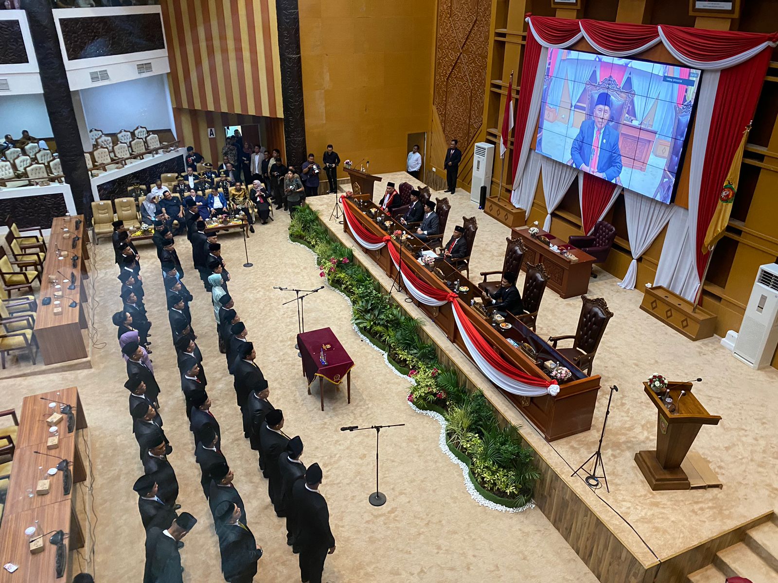 Pelantikan Anggota DPRD Kota Samarinda periode 2024-2029. (Foto: Yah/Klausa)