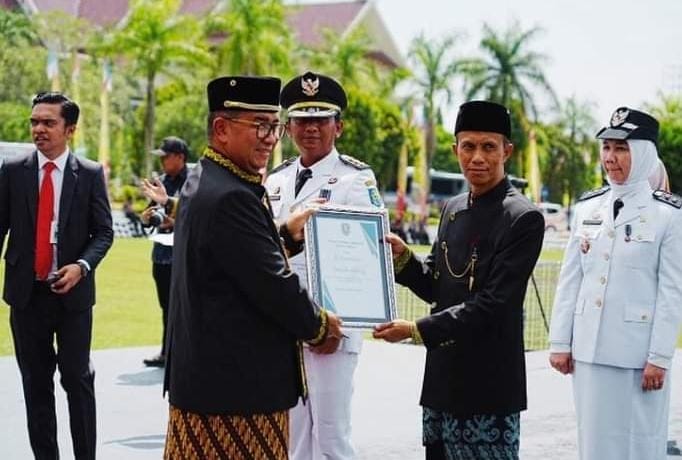 Akmal Malik saat hadiri Peringatan Hari Ulang Tahun (HUT) Kabupaten Kutai Timur ke-25 di Halaman Kantor Bupati Kutim, Sabtu (12/10/2024). (IST)