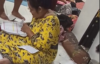 Potongan gambar dari video yang beredar terkait dugaan money politik di kawasan TPS 7, RT 3, Desa Loa Janan Ulu, Kecamatan Loa Janan. (Foto: Istimewa)