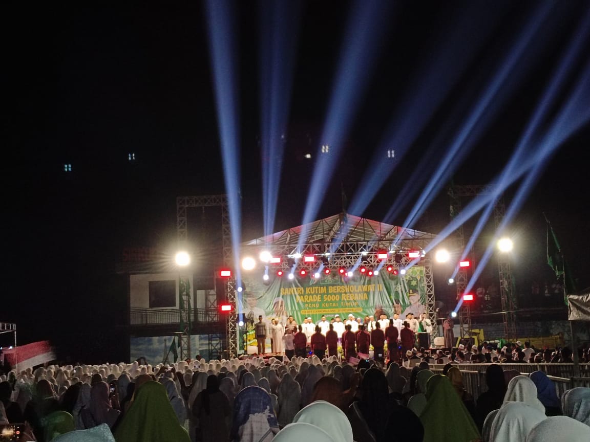 Kemeriahan Santri Kutim Bersalawat II (Foto: Istimewa)