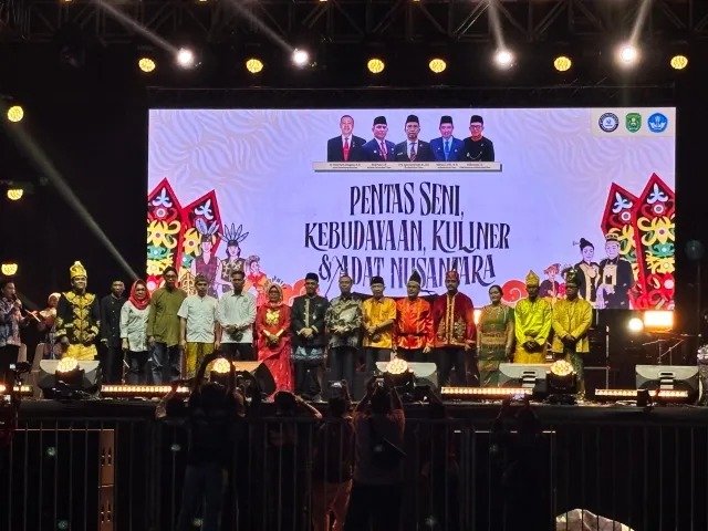 Pembukaan Pentas Seni, Kebudayaan, Kuliner, dan Adat Nusantara. (Foto: Istimewa)