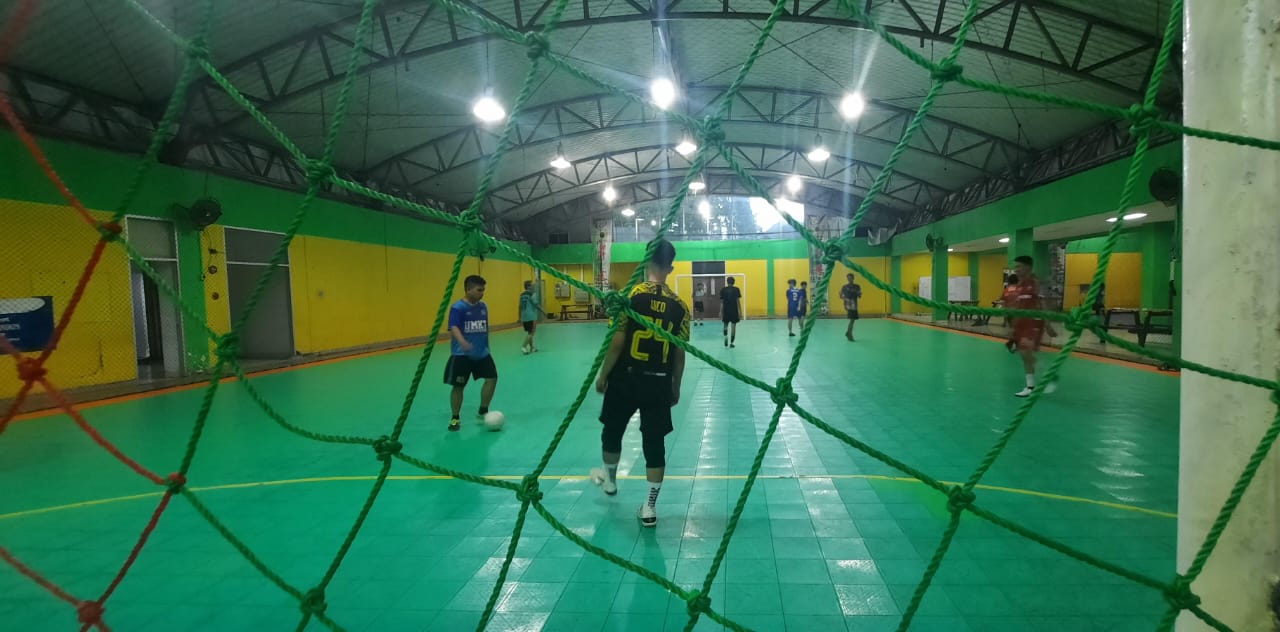 (Ilustrasi) Cabang Olahraga Futsal di kawasan GOR Kadrie Oening Sempaja. (Foto: Istimewa)