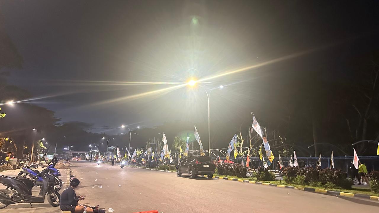 Kawasan Stadion Gelanggang Olahraga (GOR) Gelora Kadrie Oening Sempaja, Kaltim pada malam hari (Ist).