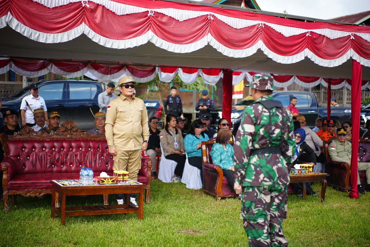 Upacara pembukaan kegiatan Tentara Manunggal Membangun Desa (TMMD) Ke-123 Wilayah Perbatasan (Witas) tahun 2025. (Foto: Istimewa)