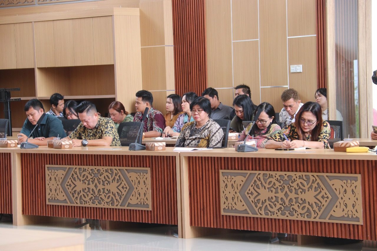 Rapat Koordinasi (Rakor) bertajuk “Peningkatan Level Manajemen Risiko Indeks (MRI) dan Indeks Efektivitas Pengendalian Korupsi (IEPK) serta Penyampaian Hasil Evaluasi SPIP Tahun 2025.” (Foto: Istimewa)