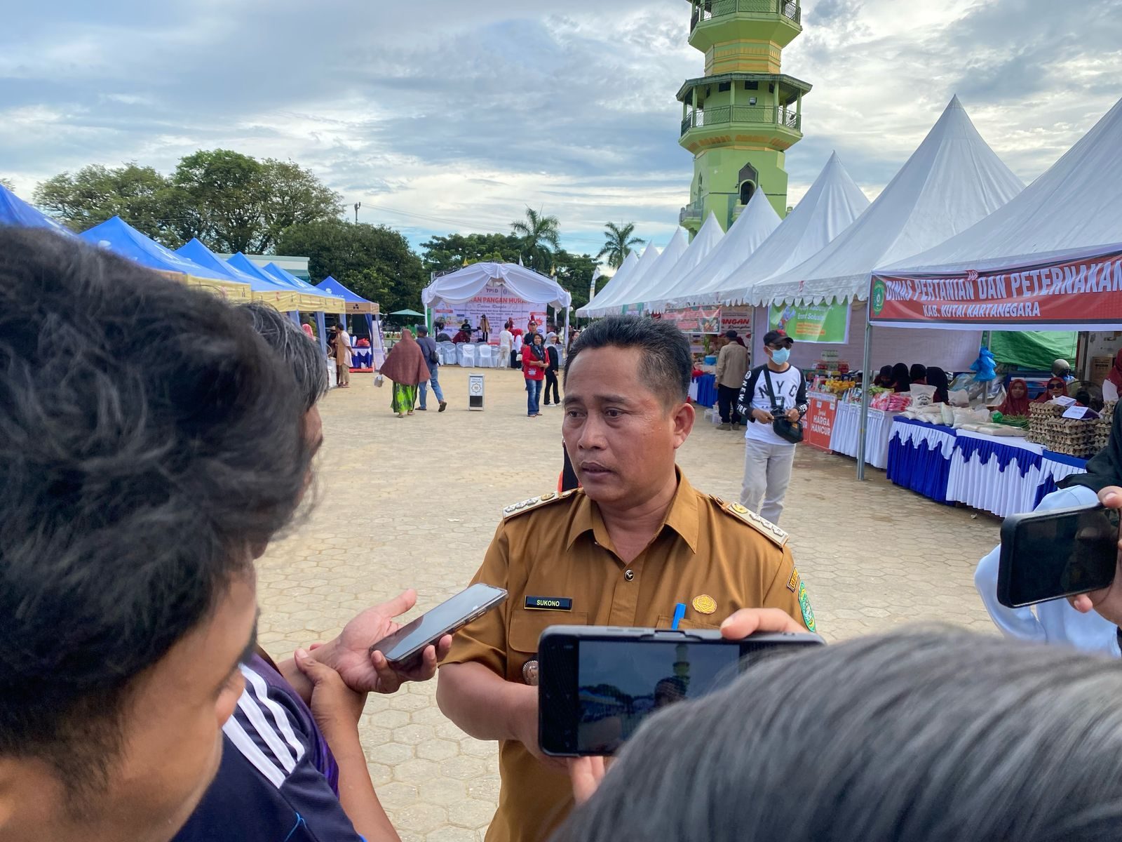 Camat Tenggarong, Sukono. (Foto: Yah/Klausa)